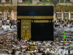 Umroh Plus Ziarah: Nikmati Wisata Halal dari Jakarta ke Tanah Suci